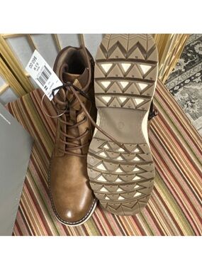 Men's Tan Leather Ankle Boots Lace Up Round Toe Rubber Sole Size 8.5 M